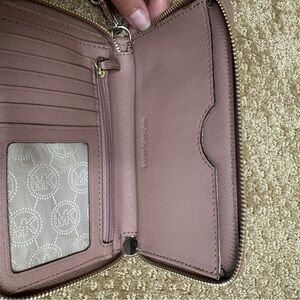 Michael Kors Blush Pink Wallet
